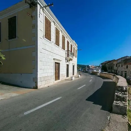 Apartment Seafront Jurkovica